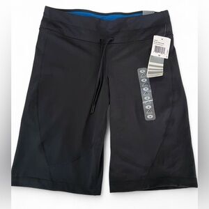 NWT Adidas Black Studio Athletic Bermuda Shorts Womens Size Medium